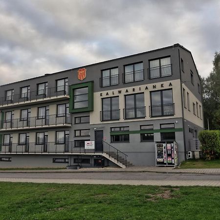 Auberge de jeunesse Pawilon Sportowo Turystyczny Kalwarianka à Kalwaria Zebrzydowska Extérieur photo