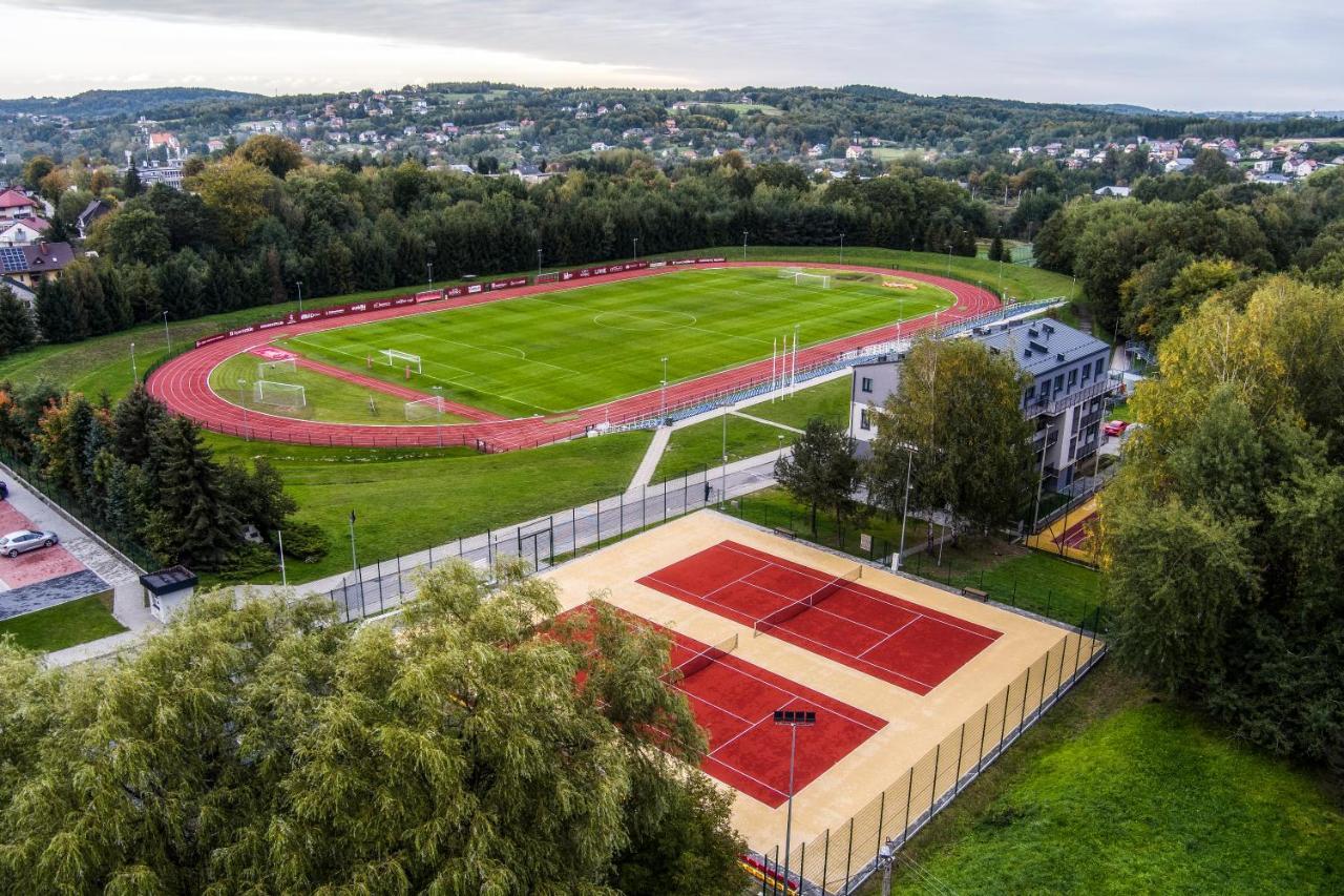 Auberge de jeunesse Pawilon Sportowo Turystyczny Kalwarianka à Kalwaria Zebrzydowska Extérieur photo