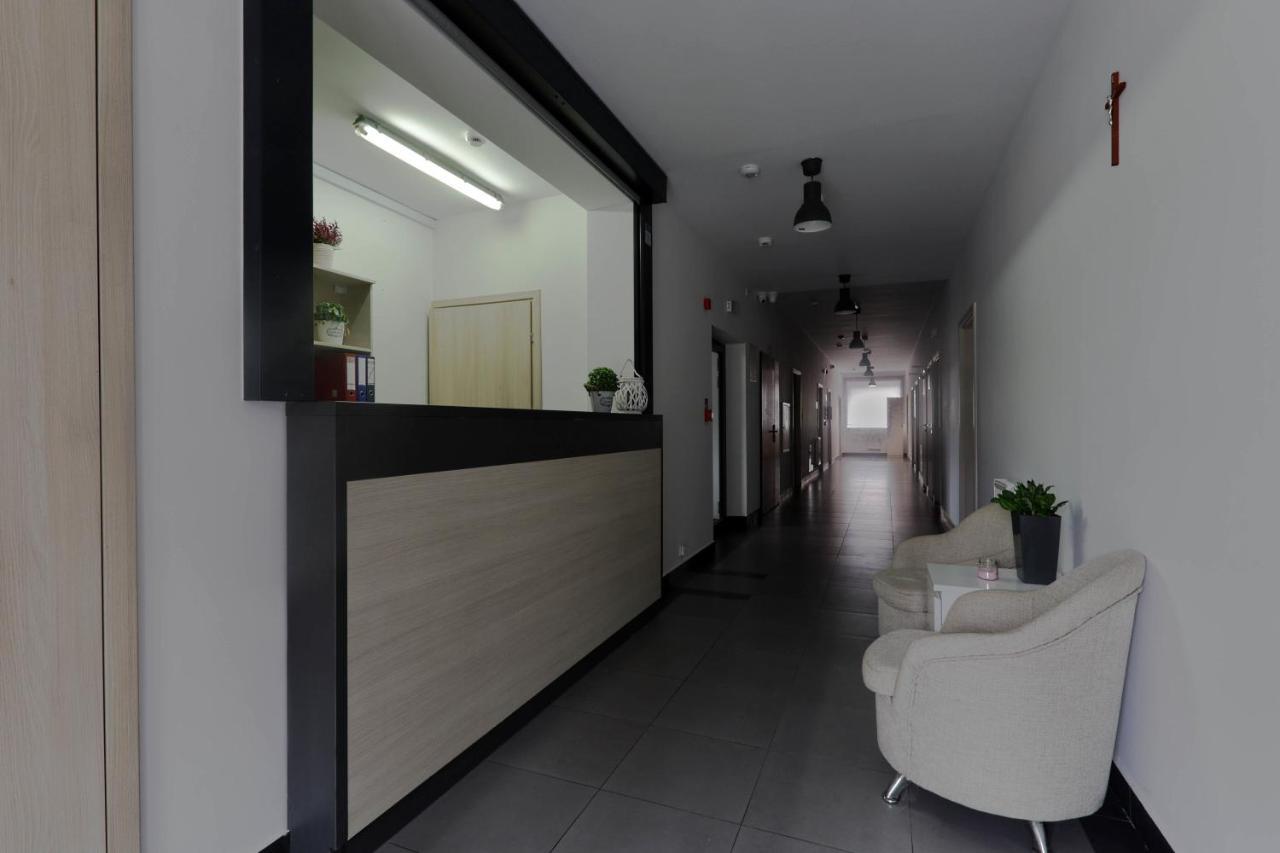 Auberge de jeunesse Pawilon Sportowo Turystyczny Kalwarianka à Kalwaria Zebrzydowska Extérieur photo