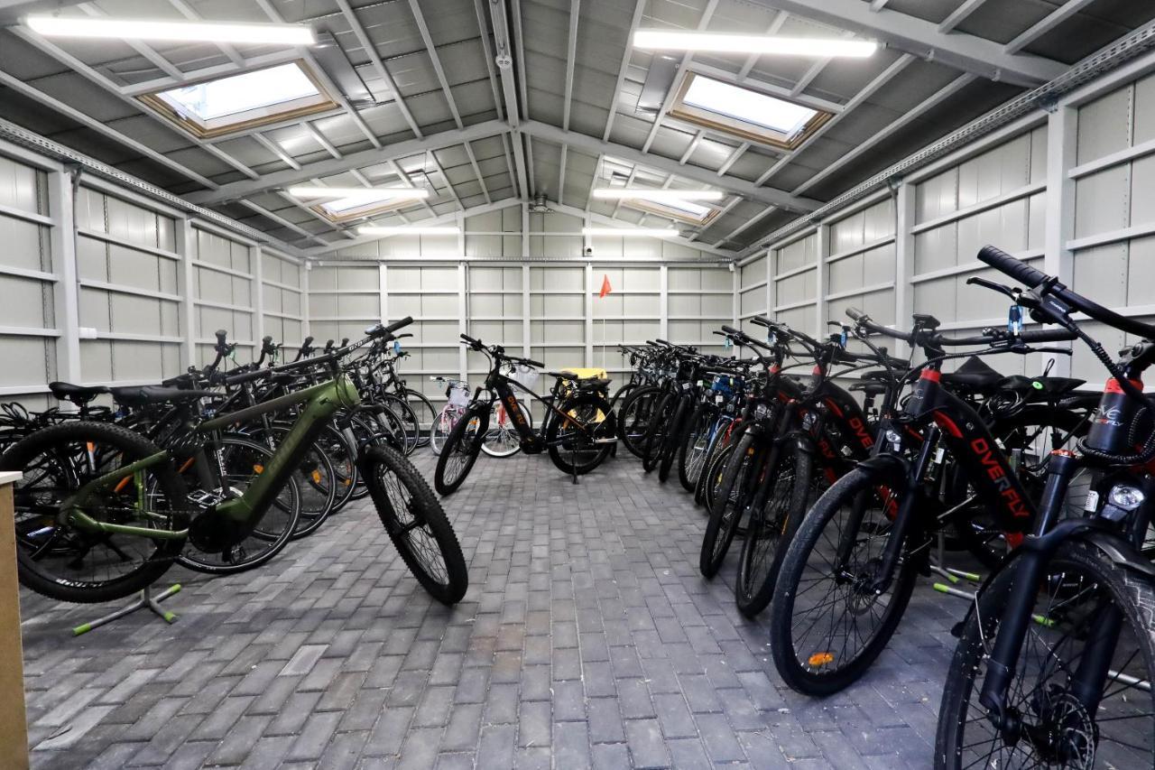 Auberge de jeunesse Pawilon Sportowo Turystyczny Kalwarianka à Kalwaria Zebrzydowska Extérieur photo