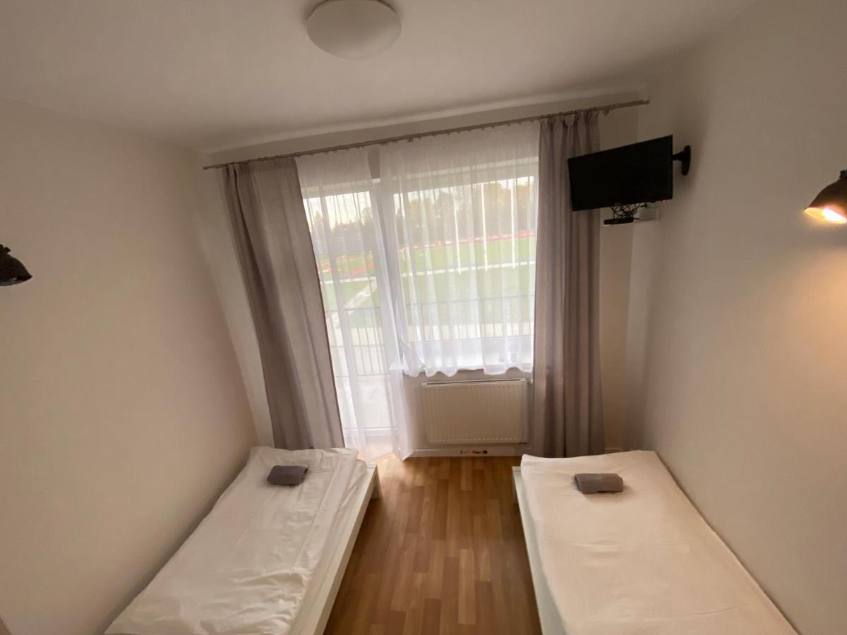 Auberge de jeunesse Pawilon Sportowo Turystyczny Kalwarianka à Kalwaria Zebrzydowska Extérieur photo